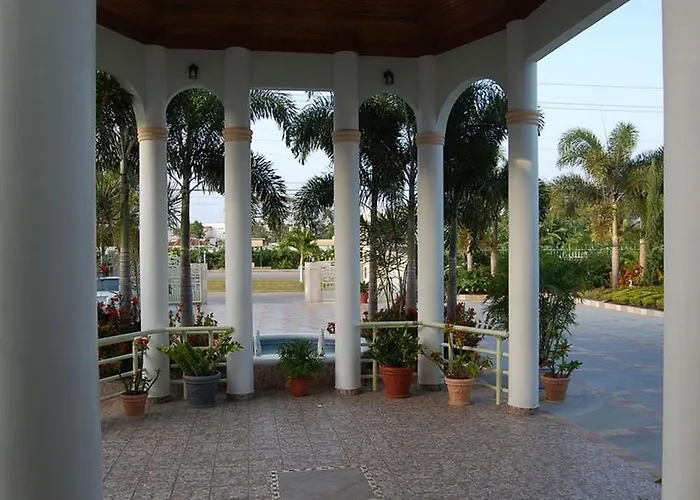 Hotel Holiday Haven Runaway Bay