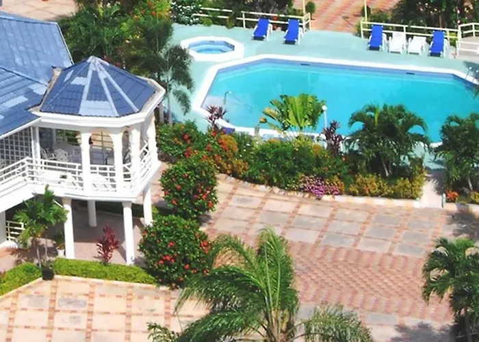 Holiday Haven Runaway Bay