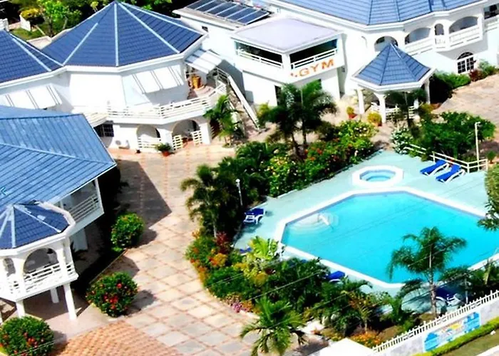 Holiday Haven Hotel