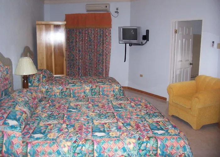 Hotel Holiday Haven
